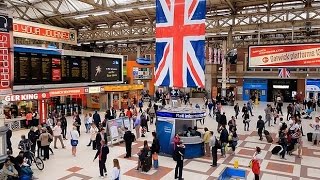 A Walk Through The London Victoria Station London England [upl. by Annemarie85]